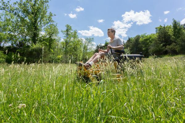 Cost of Tall Grass Mowing in Kissimmee